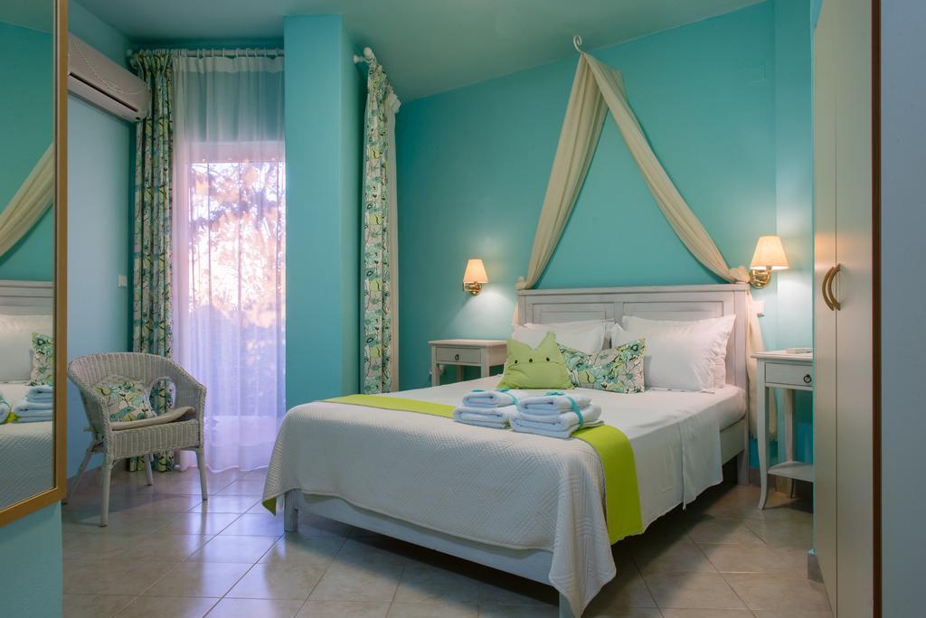 Palmina Mare Villa And Studios Paralia Vrachou Ngoại thất bức ảnh